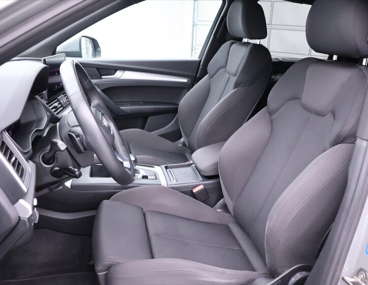 Audi Q5 SUV 2,0 l 150 kw