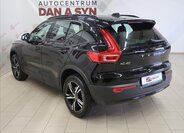Volvo XC40 Kombi 2,0 l 145 kw