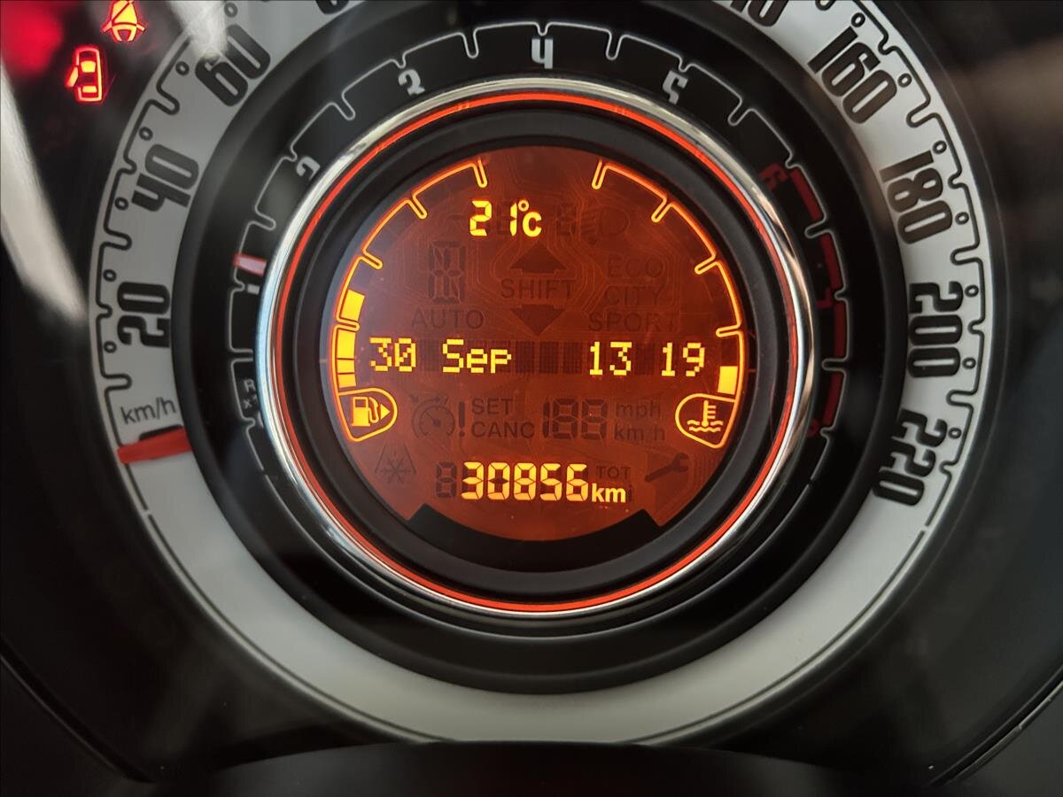 Fiat 500 Hatchback 1,2 l 51 kw