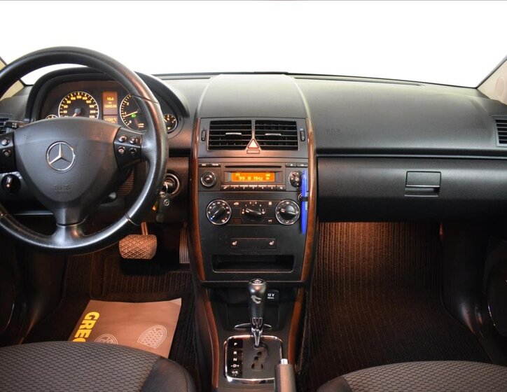 Mercedes-Benz Třídy A Hatchback 1,7 l 85 kw