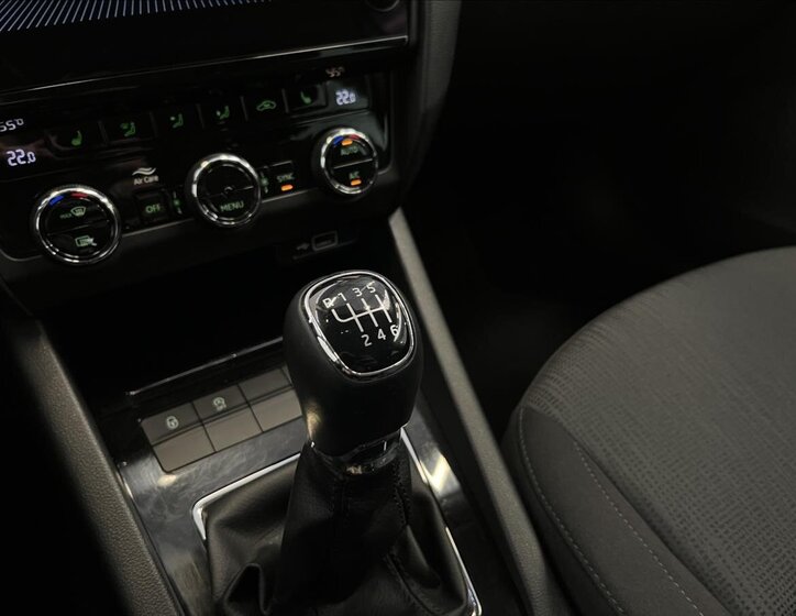 Škoda Octavia Liftback 1,5 l 110 kw