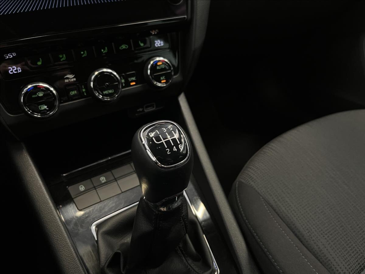 Škoda Octavia Liftback 1,5 l 110 kw