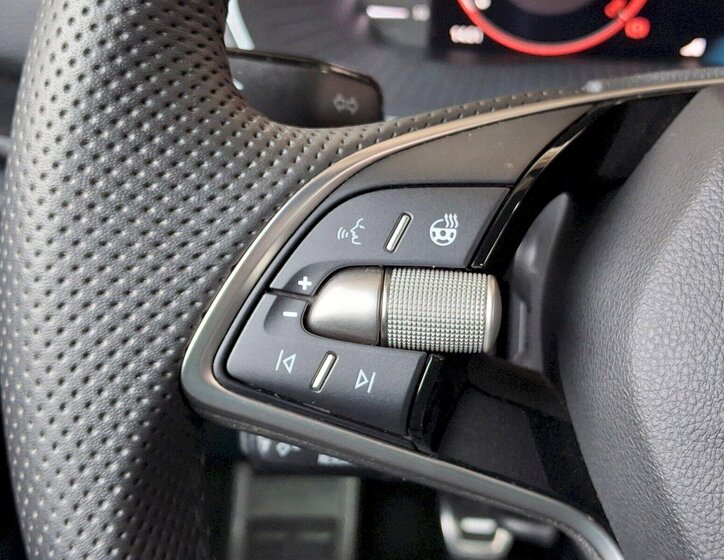 Škoda Octavia Sedan / Limuzína 1,5 l 110 kw