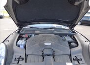 Porsche Cayenne SUV 2,9 l 324 kw