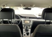 Volkswagen Passat Kombi 1,6 l 88 kw