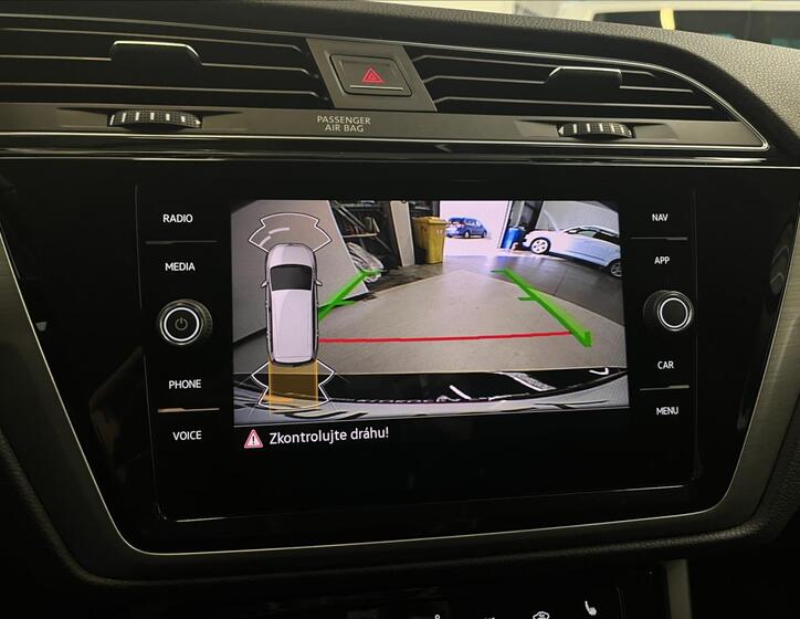 Volkswagen Touran 11