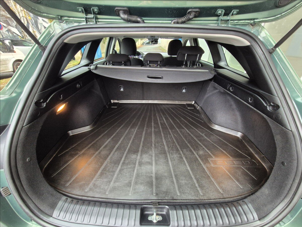 KIA Ceed Kombi 998,0 88 kw