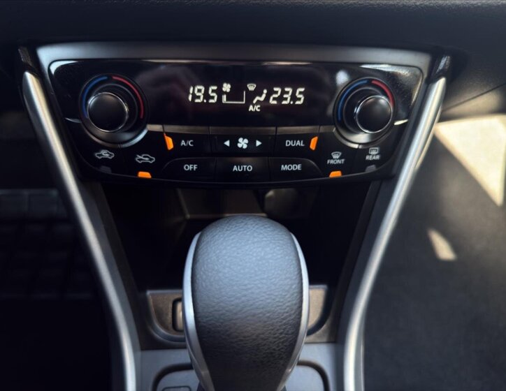 Suzuki SX4 S-Cross SUV / Terénní 1,4 l 103 kw