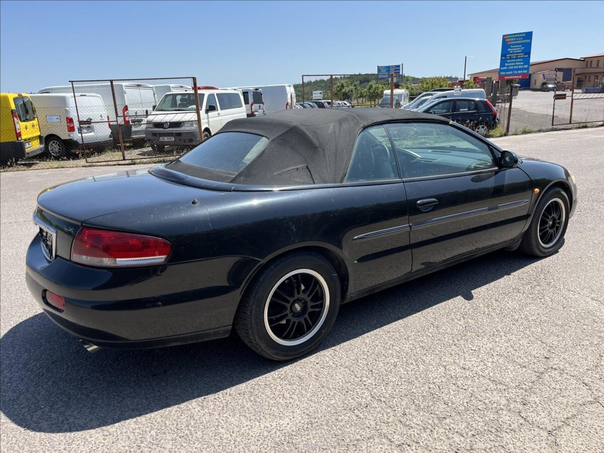 Chrysler Sebring Kabriolet 2,0 l 104 kw