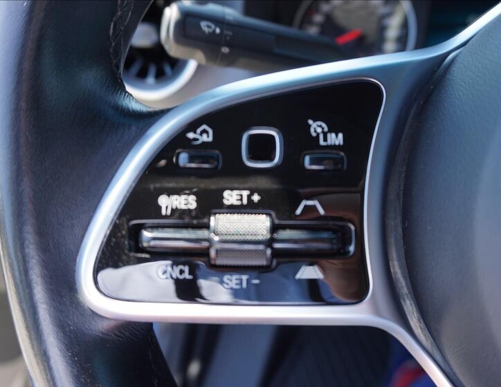 Mercedes-Benz Sprinter 17