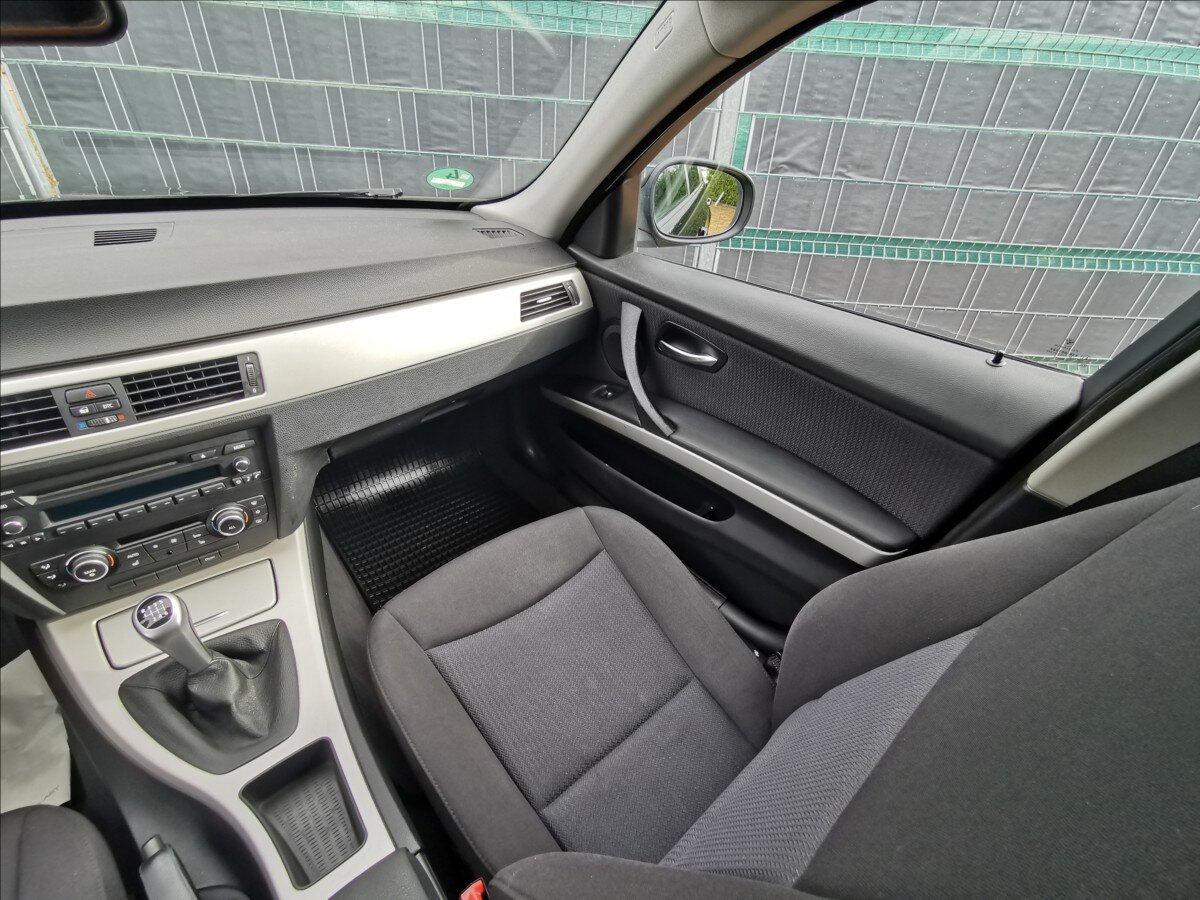 BMW Řada 3 Sedan 2,0 l 85 kw
