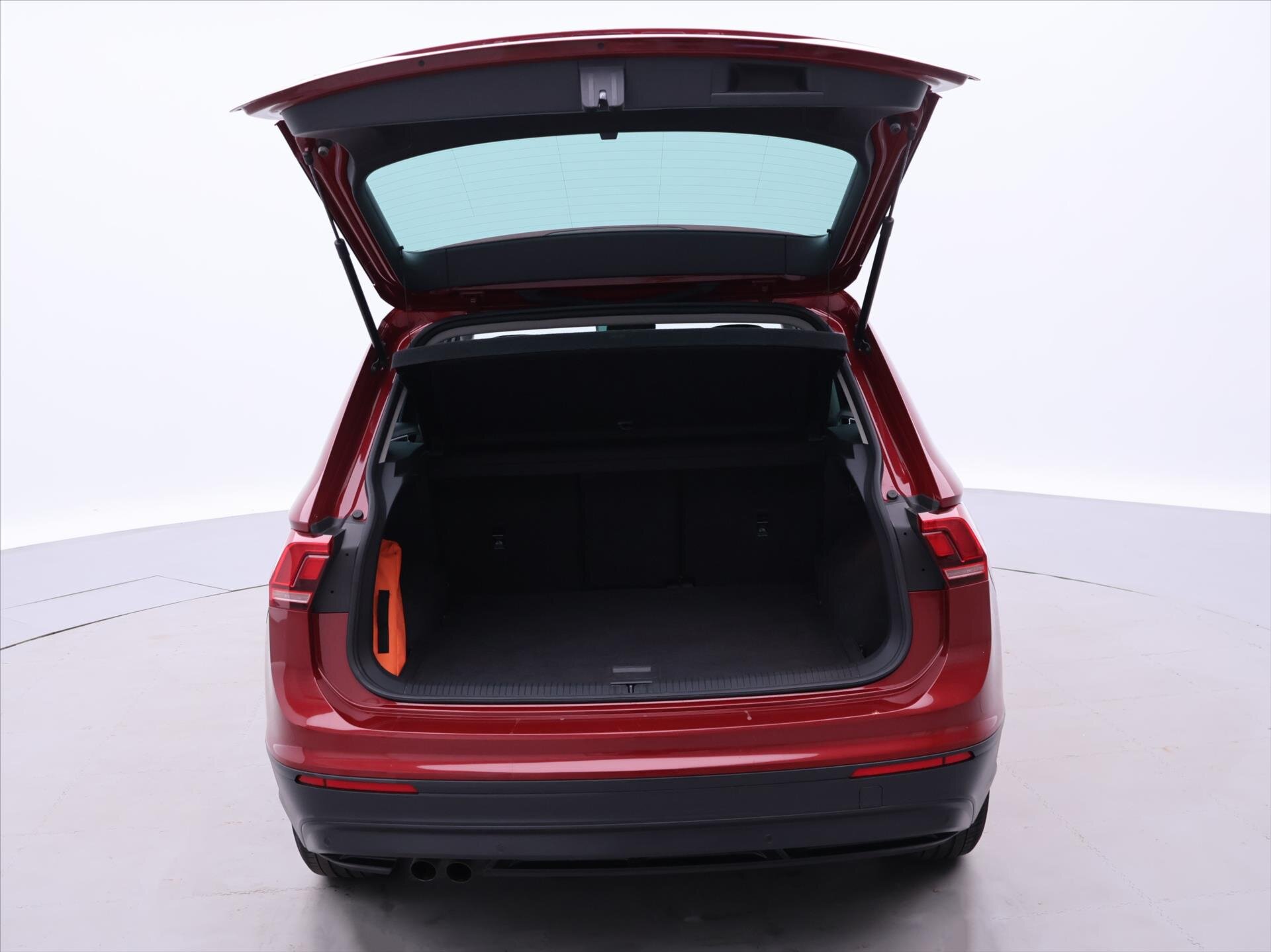 Volkswagen Tiguan SUV / Terénní 1,4 l 92 kw