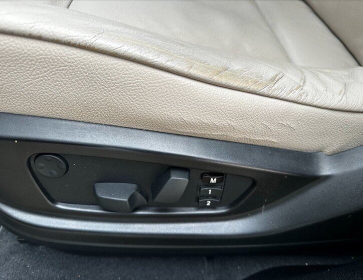 BMW X5 Kombi 3,0 l 180 kw