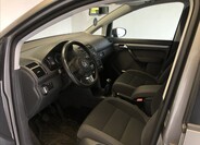Volkswagen Touran 9