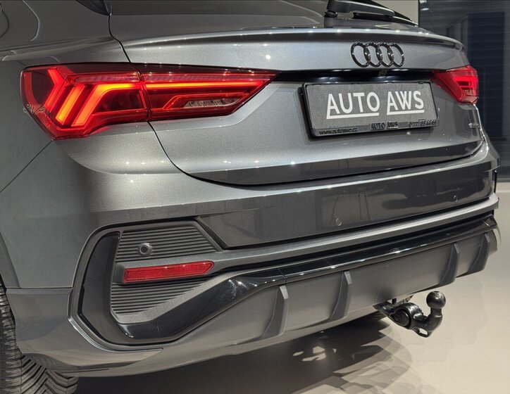 Audi Q3 SUV 2,0 l 140 kw