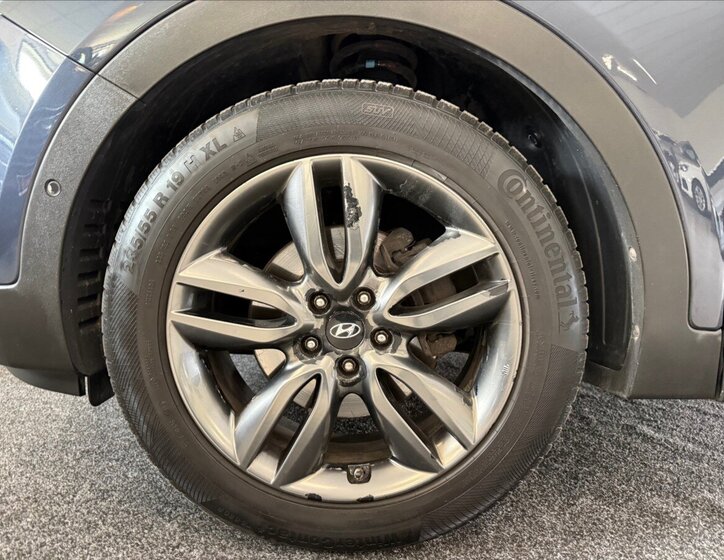 Hyundai Santa Fe SUV / Terénní 2,2 l 145 kw