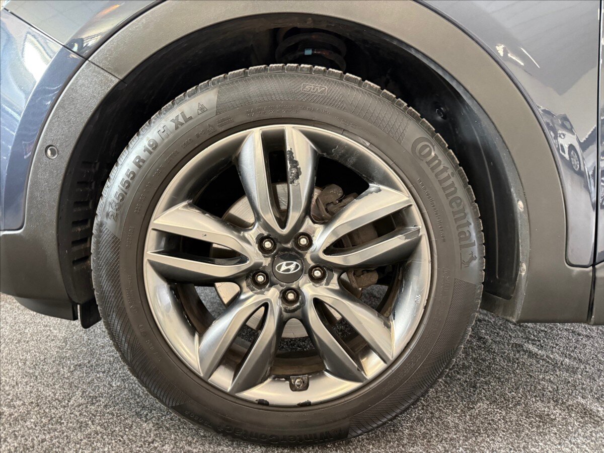 Hyundai Santa Fe SUV / Terénní 2,2 l 145 kw