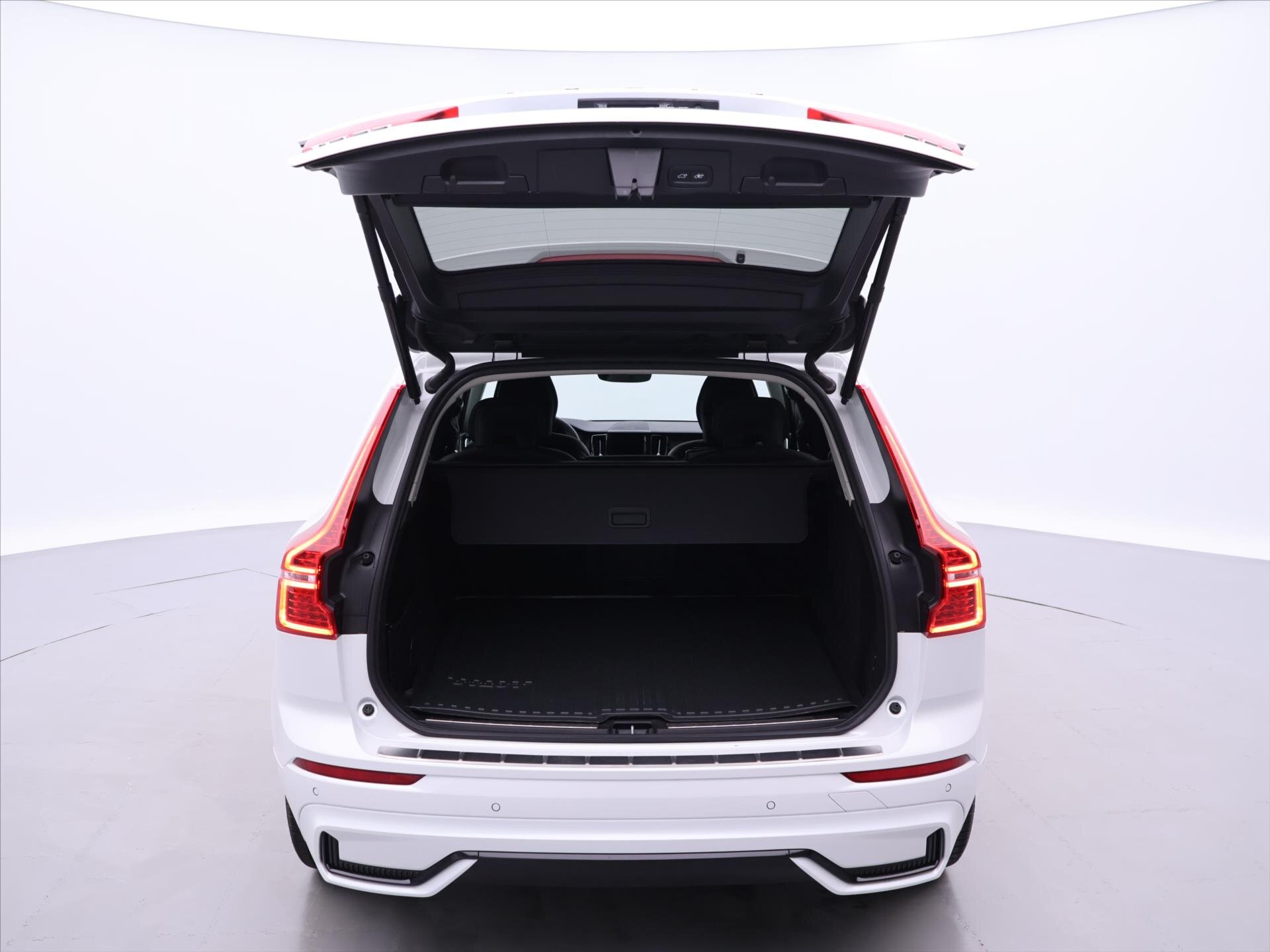 Volvo XC60 SUV / Terénní 2,0 l 173 kw