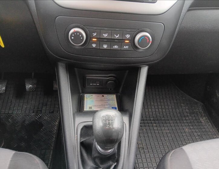 KIA Venga MPV 1,4 l 66 kw