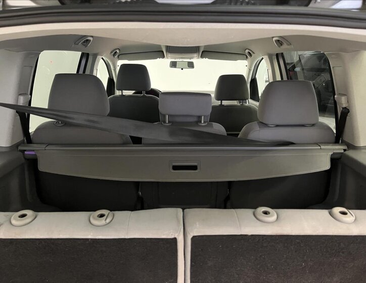 Volkswagen Touran 19