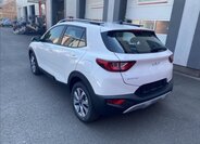 KIA Stonic CUV / Crossover 1,2 l 57 kw