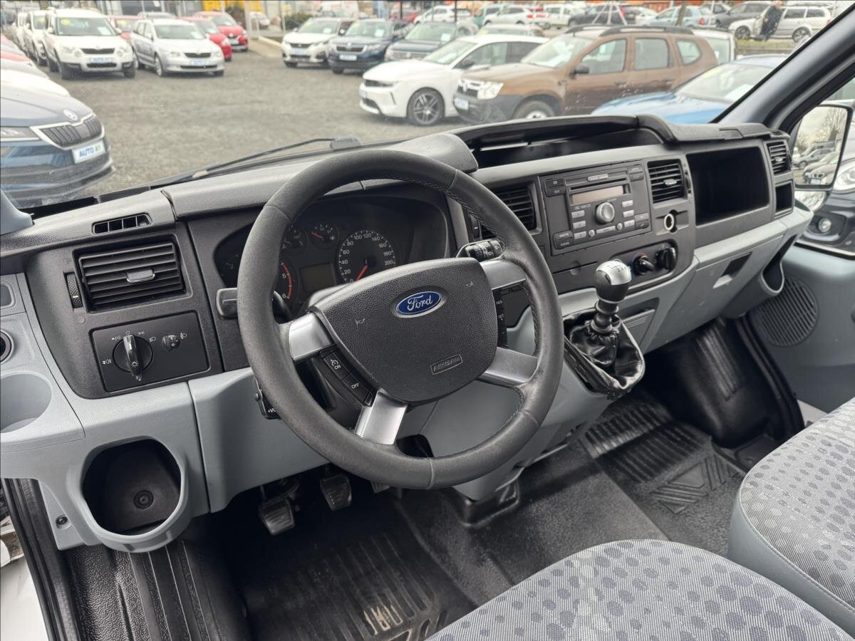 Ford Transit Skříň 2,2 l 114 kw