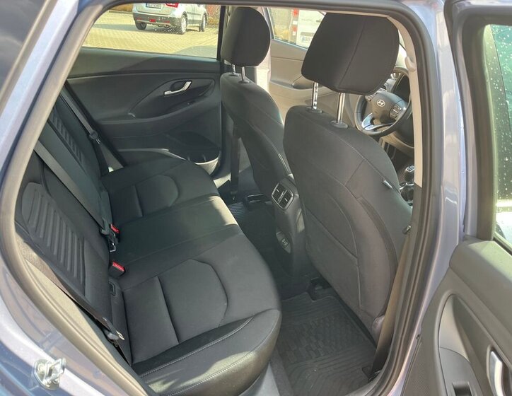 Hyundai i30 Kombi 998,0 73 kw