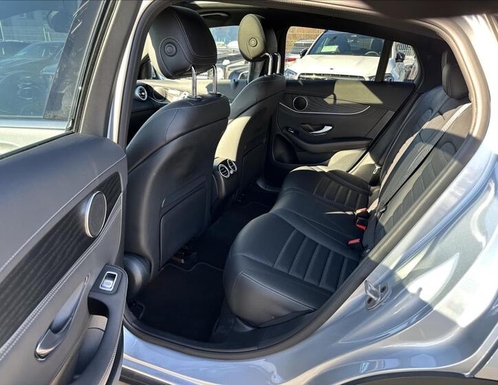 Mercedes-Benz GLC 10