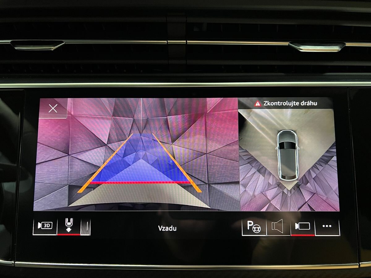 Audi RS Q8 SUV / Terénní 4,0 l 471 kw