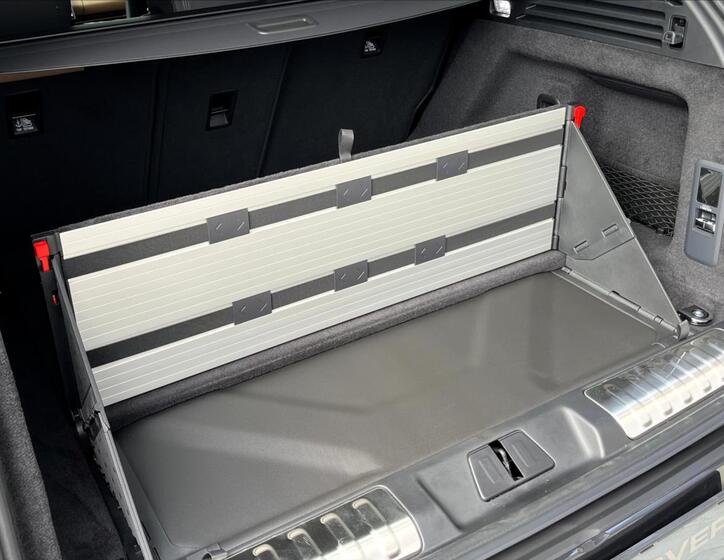 Land Rover Range Rover Sport 6