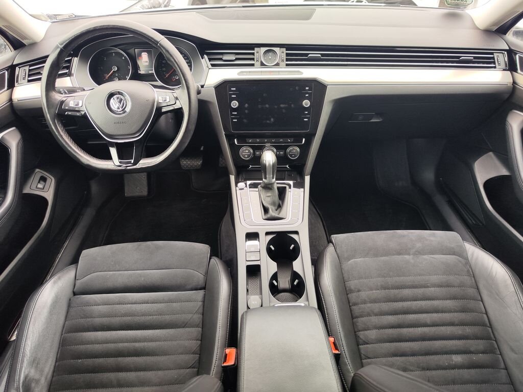 Volkswagen Passat Sedan 2,0 l 140 kw