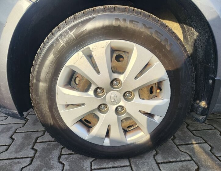 Hyundai ix20 MPV 1,4 l 66 kw