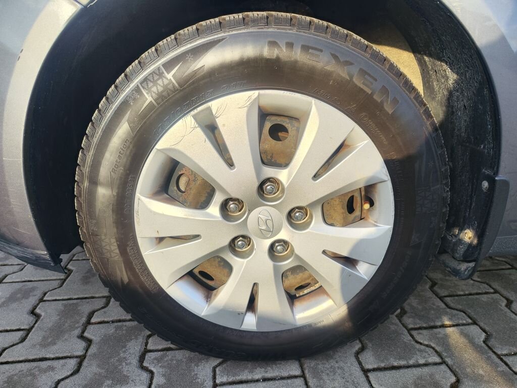 Hyundai ix20 MPV 1,4 l 66 kw