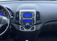 Hyundai i30 13