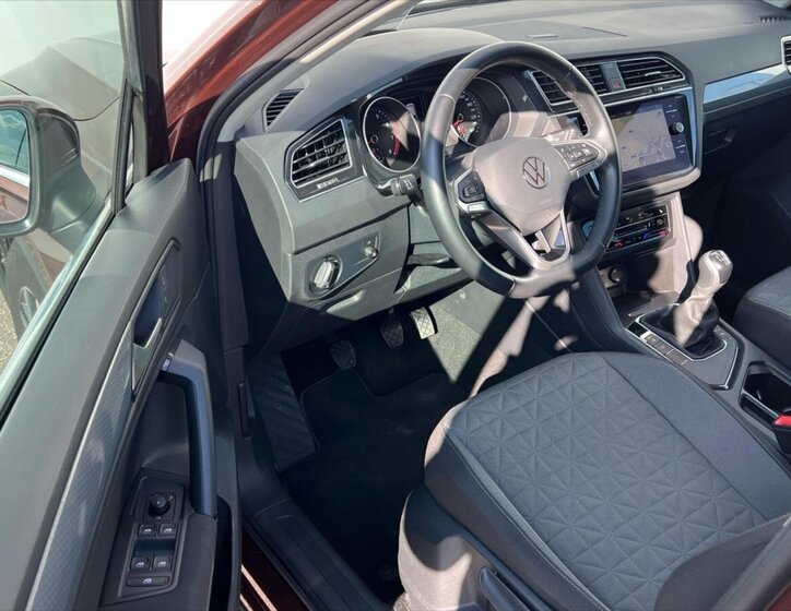 Volkswagen Tiguan SUV / Terénní 1,5 l 110 kw