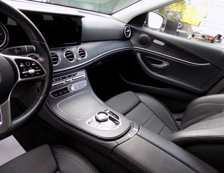 Mercedes-Benz Třídy E 29