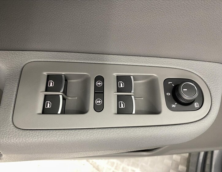 Volkswagen Sharan 13