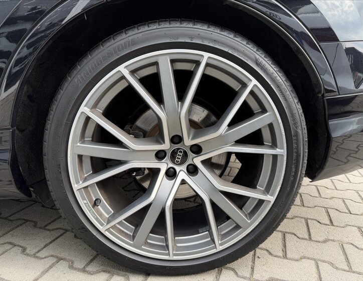 Audi Q7 Kombi 3,0 l 210 kw