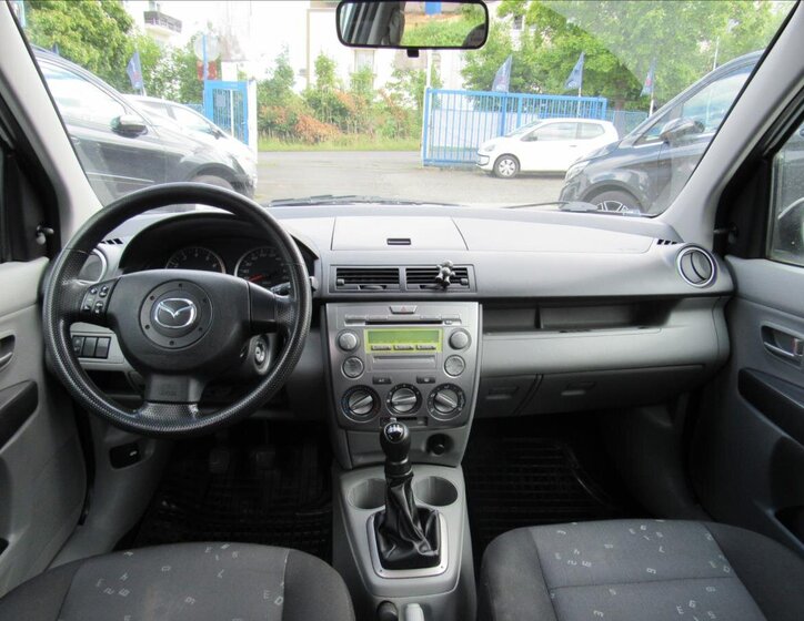 Mazda 2 Hatchback 1,2 l 55 kw
