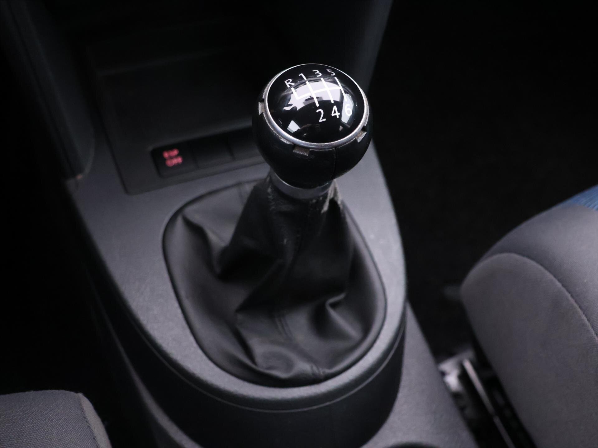 Volkswagen Touran MPV 1,9 l 77 kw