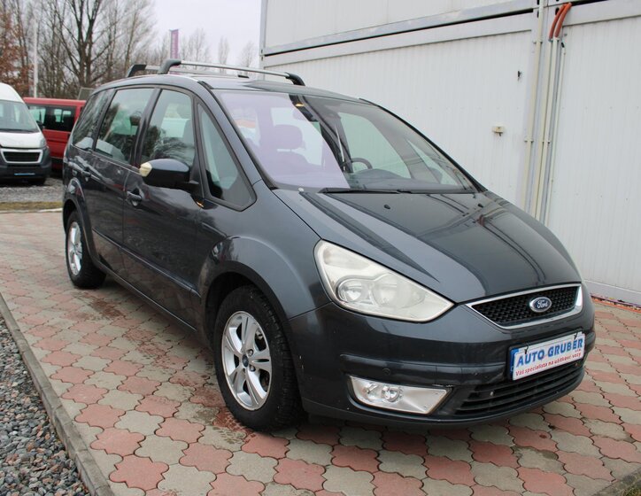 Ford Galaxy Kombi 1,8 l 92 kw