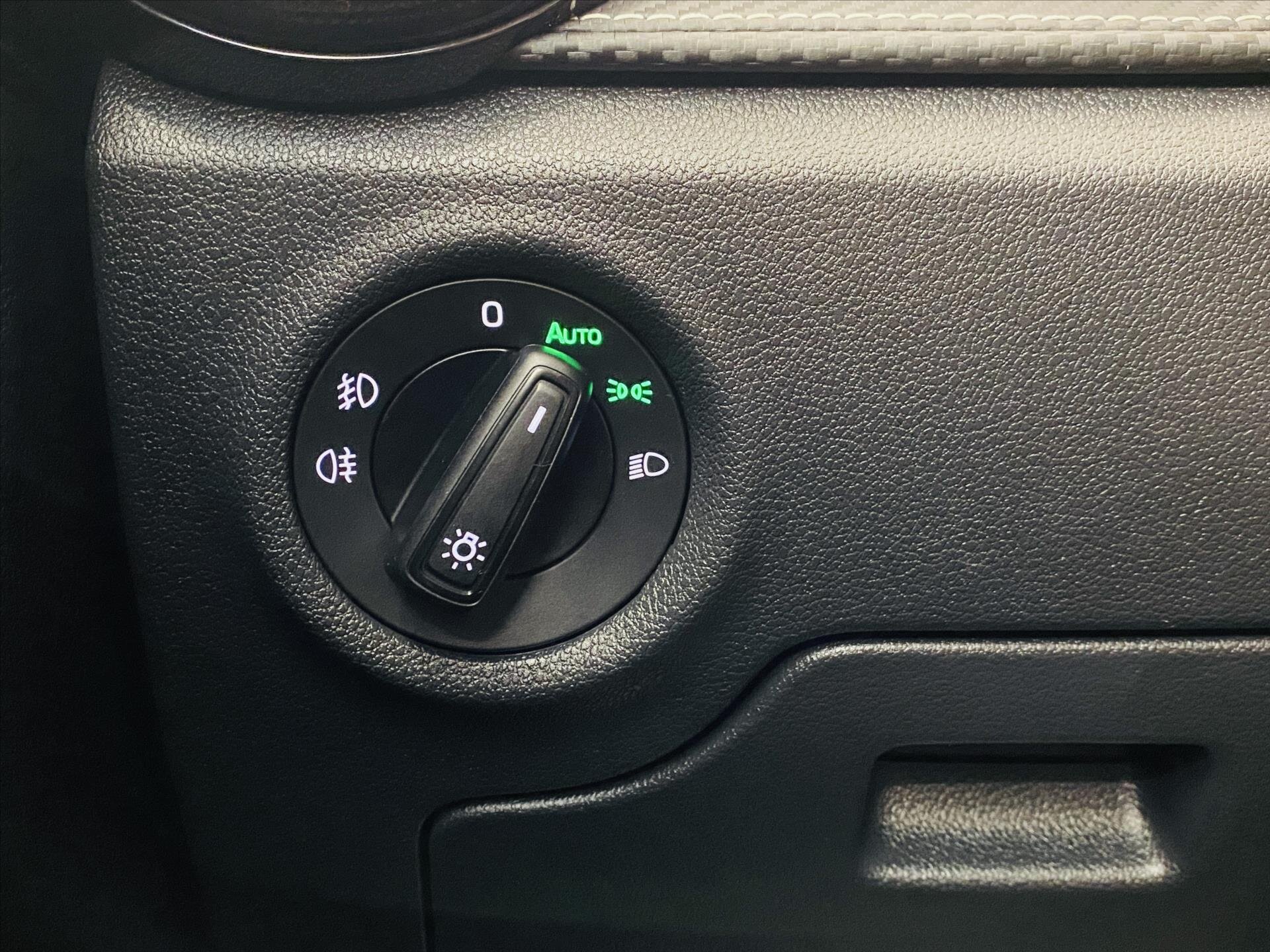 Škoda Fabia Hatchback 999,0 85 kw