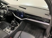 Volkswagen Touareg SUV / Terénní 3,0 l 210 kw