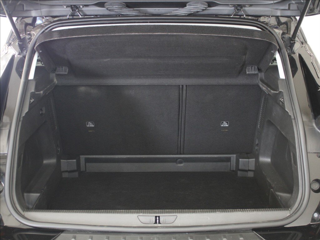 Opel Grandland X SUV / Terénní 1,2 l 96 kw