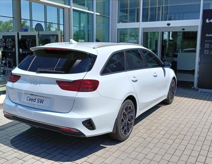 KIA Ceed Kombi 1,5 l 103 kw