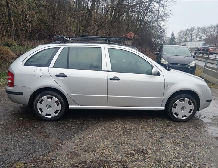 Škoda Fabia 13