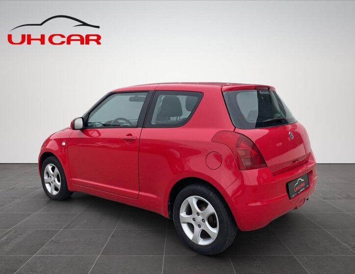 Suzuki Swift Hatchback 1,3 l 67 kw