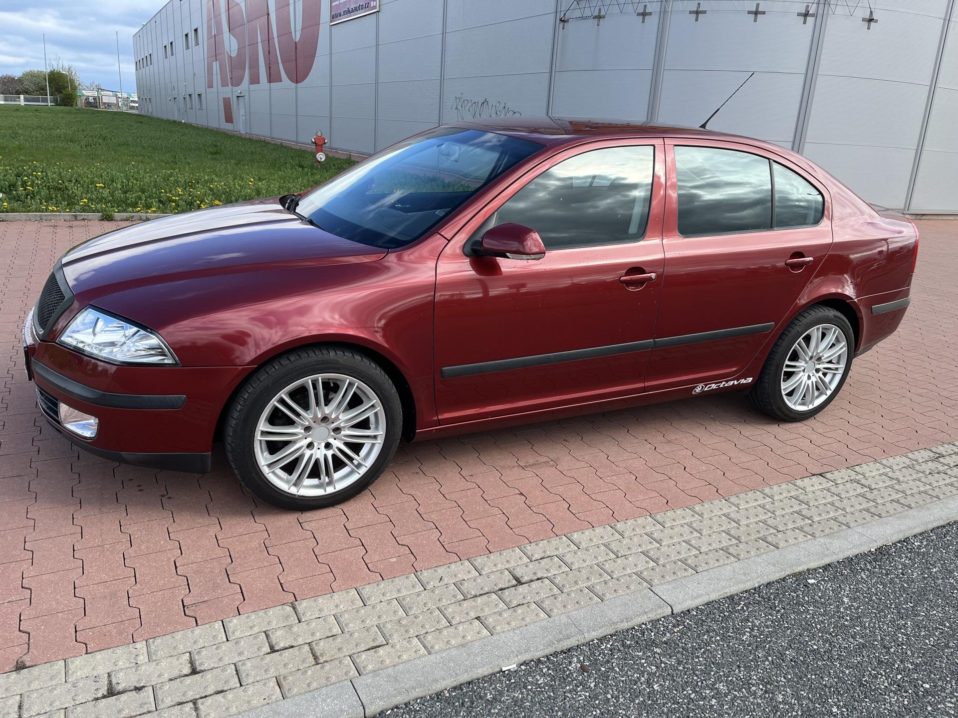 Škoda Octavia Hatchback 1,6 l 75 kw