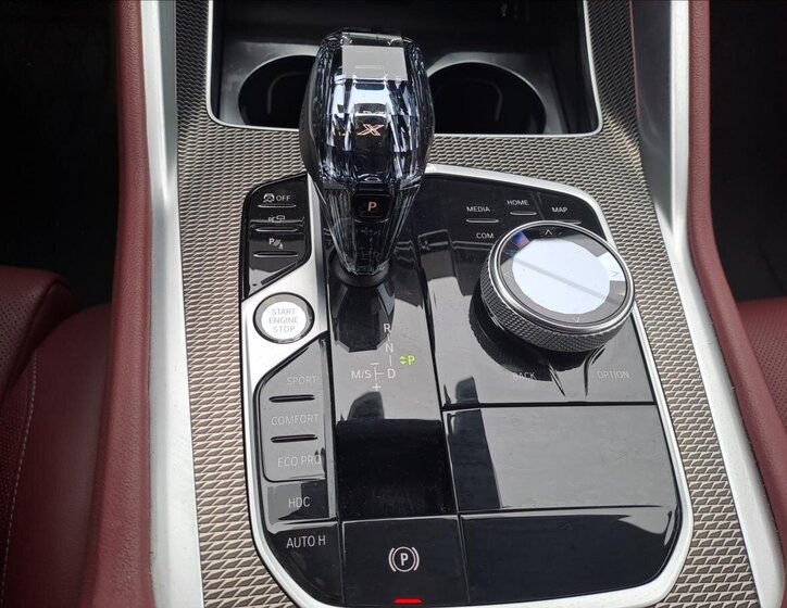 BMW X6 SUV 3,0 l 210 kw