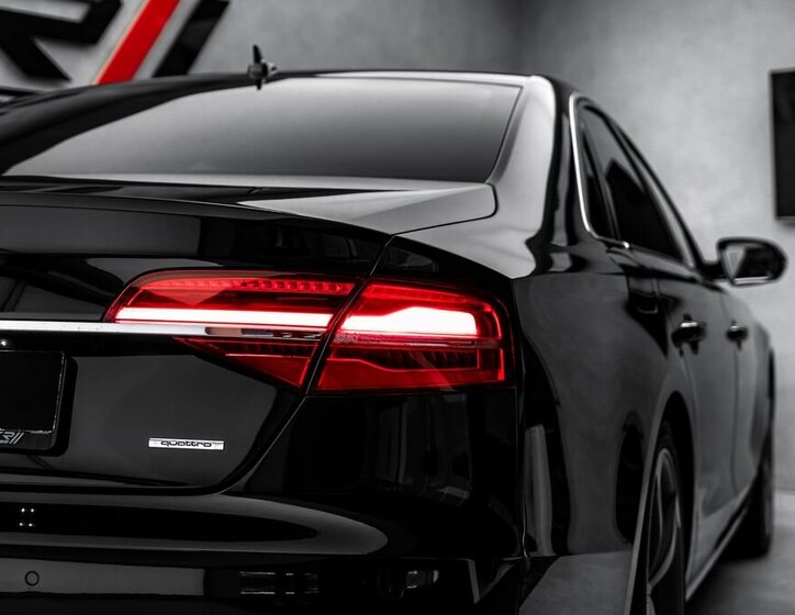 Audi A8 Sedan 4,1 l 283 kw